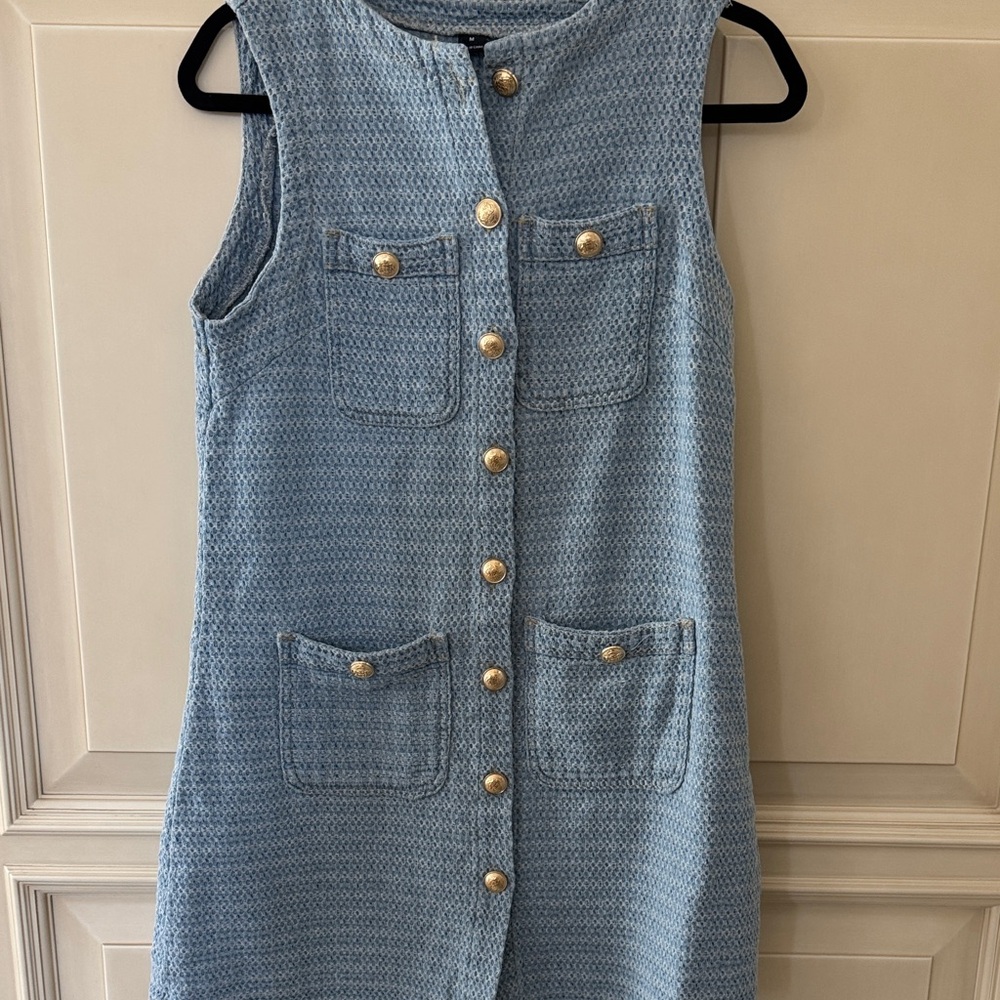 SHEIN Light Blue Textured Sleeveless Mini Dress with Gold Buttons